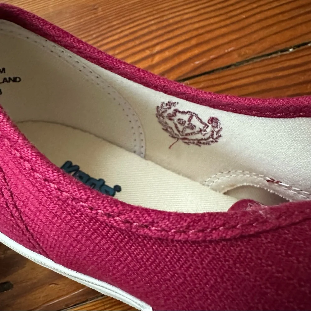 Vintage 1993 Keds Ribbed Oxford in Wine Sz 7 w orig box